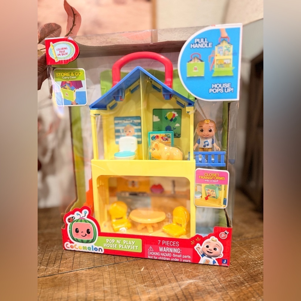 CoComelon Pop n' Play House Playset, NEW TOY